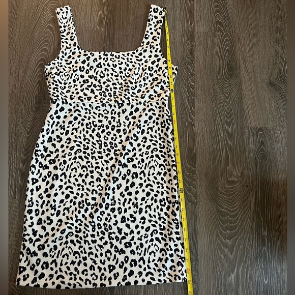 Love Tree Black and White Mini Sundress Scoop Neck Sleeveless - Picture 3 of 6